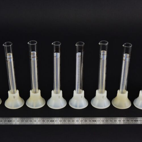 25 ml MSZ-marked glass graduated cylinders with removable plastic bases – set of 8 – No. 3 25 ml MSZ-marked glass graduated cylinders with removable plastic bases – set of 8 – No. 3