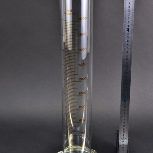 Large 2000 ml KAVALIER STABIL glass graduated cylinder with hexagonal base Large 2000 ml KAVALIER STABIL glass graduated cylinder with hexagonal base