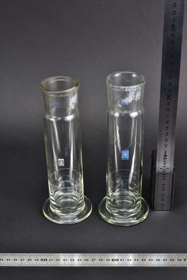 East German RASOTHERM gas-washing bottle bodies with NS 45/40 ground joints – set of 2 East German RASOTHERM gas-washing bottle bodies with NS 45/40 ground joints – set of 2