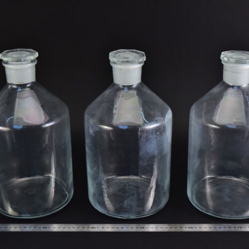 Set of three large clear reagent bottles with ground-glass stoppers – No. 3