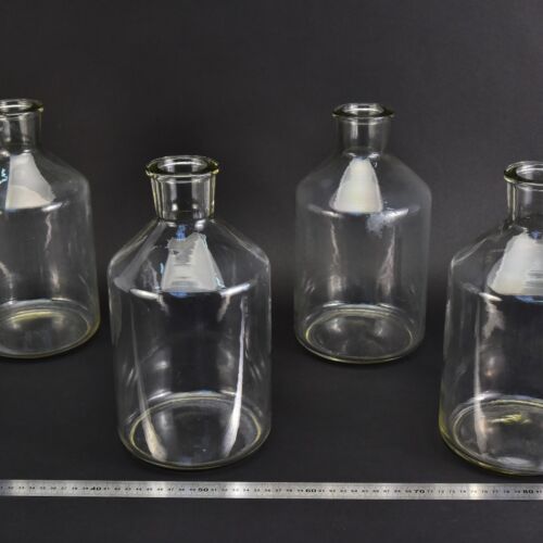 Set of four clear reagent bottles, without stoppers – No. 12 Set of four clear reagent bottles, without stoppers – No. 12