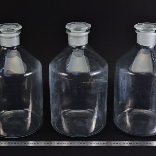 Set of three large clear reagent bottles with ground-glass stoppers – No. 6