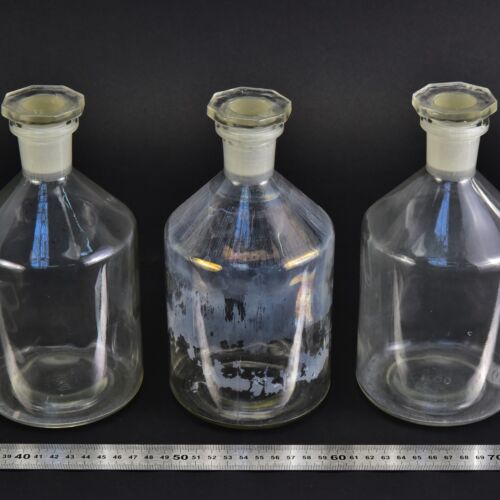 Set of three clear reagent bottles with ground-glass stoppers, 1000 ml – No. 3 Set of three clear reagent bottles with ground-glass stoppers, 1000 ml – No. 3