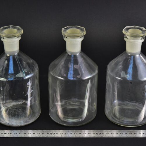 Set of three clear reagent bottles with ground-glass stoppers, 1000 ml – No. 4 Set of three clear reagent bottles with ground-glass stoppers, 1000 ml – No. 4