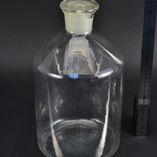Large clear reagent bottle with ground-glass stopper Large clear reagent bottle with ground-glass stopper