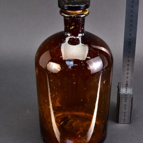 Amber reagent bottle with ground-glass stopper