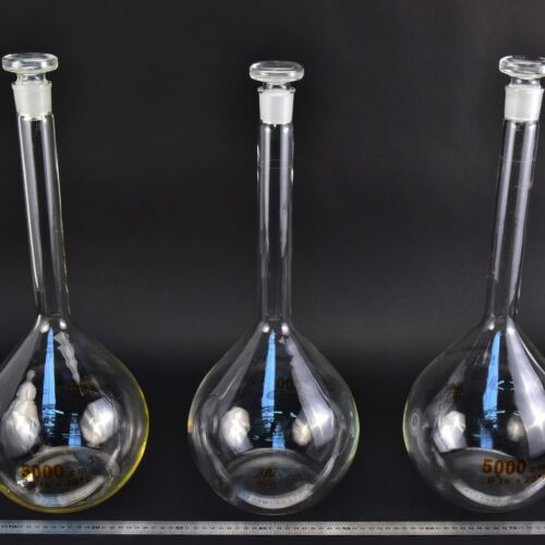 Set of three MSZ-marked volumetric flasks, with glass stoppers, 5000 ml – No. 2