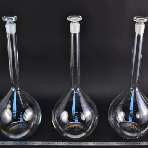 Set of three MSZ-marked volumetric flasks, with glass stoppers, 5000 ml – No. 3