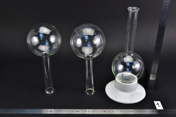 Set of three long-neck RASOTHERM round-bottom flasks without ground-glass joints, 1000 ml – No. 1 Set of three long-neck RASOTHERM round-bottom flasks without ground-glass joints, 1000 ml – No. 1