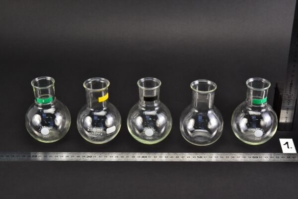 Mixed set of five wide-mouth flat-bottom flasks without ground-glass joints, 250 ml – No. 1 Mixed set of five wide-mouth flat-bottom flasks without ground-glass joints, 250 ml – No. 1