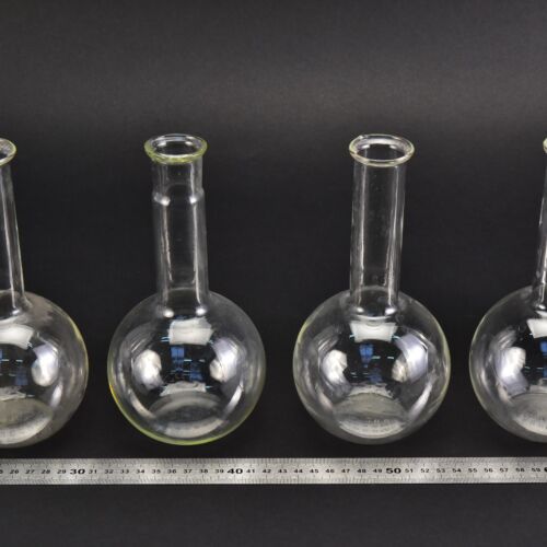 Set of four long-neck flat-bottom flasks without ground-glass joints, 500 ml – No. 2 Set of four long-neck flat-bottom flasks without ground-glass joints, 500 ml – No. 2