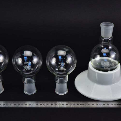 Set of four BORAL PULA round-bottom flasks with ground-glass joints, 250 ml – No. 3