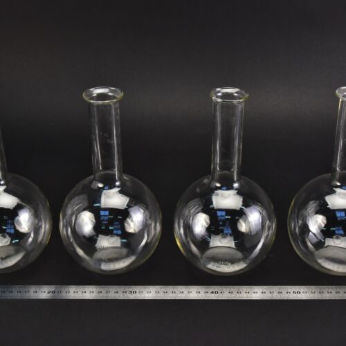 Set of four long-neck ERGON flat-bottom flasks without ground-glass joints, 1000 ml – No. 2 Set of four long-neck ERGON flat-bottom flasks without ground-glass joints, 1000 ml – No. 2