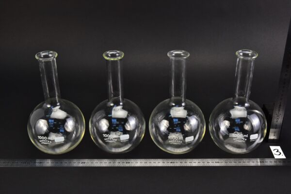 Set of four long-neck DUROVER flat-bottom flasks without ground-glass joints, 1000 ml – No. 3 Set of four long-neck DUROVER flat-bottom flasks without ground-glass joints, 1000 ml – No. 3