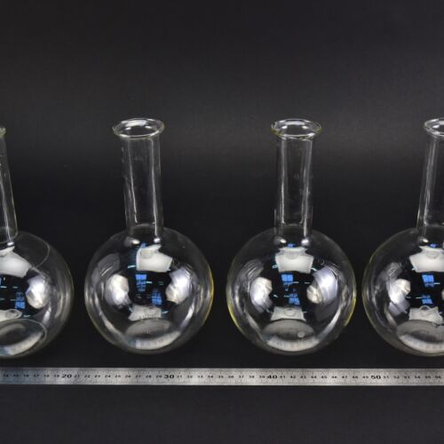 Set of four long-neck mixed flat-bottom flasks without ground-glass joints, 1000 ml – No. 13 Set of four long-neck mixed flat-bottom flasks without ground-glass joints, 1000 ml – No. 13