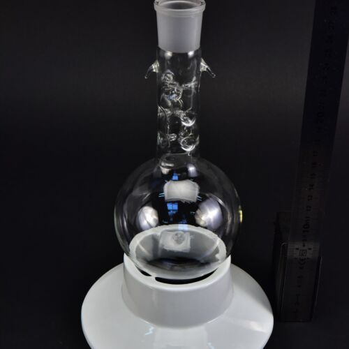BORAL PULA round-bottom flask with indented anti-foam neck and ground-glass joint, 500 ml BORAL PULA round-bottom flask with indented anti-foam neck and ground-glass joint, 500 ml