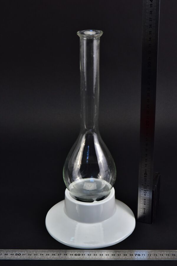 Broad-bodied long-neck ERGON Kjeldahl-type flask, 250 ml Broad-bodied long-neck ERGON Kjeldahl-type flask, 250 ml