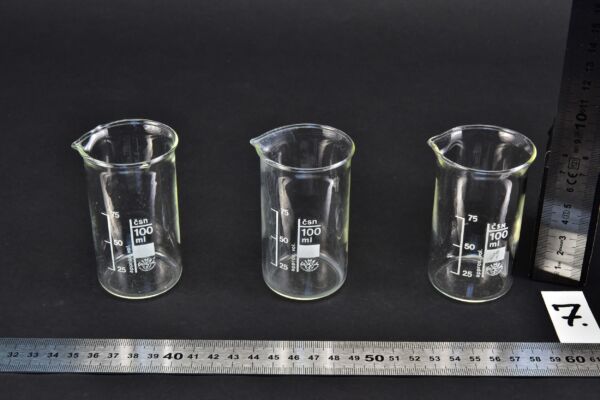Set of three SIMAX tall-form beakers, 100 ml – No. 7 Set of three SIMAX tall-form beakers, 100 ml – No. 7