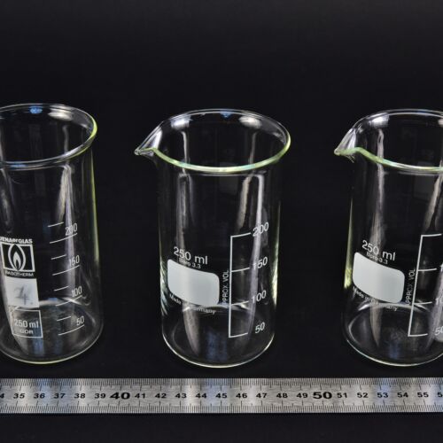 Set of three mixed tall-form beakers, 250 ml – No. 4 Set of three mixed tall-form beakers, 250 ml – No. 4