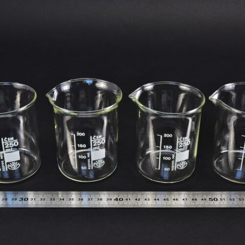 Set of four SIMAX low-form beakers, 250 ml – No. 3