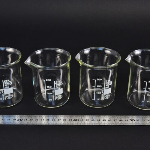 Set of four SIMAX low-form beakers, 250 ml – No. 5