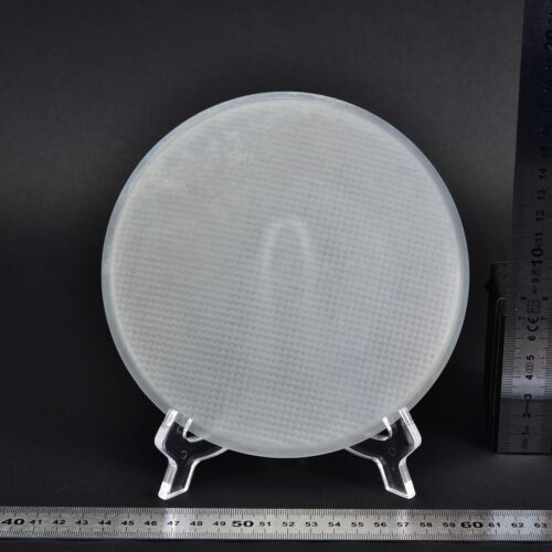 Frosted grid-pattern light-diffusing glass disc Frosted grid-pattern light-diffusing glass disc