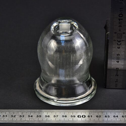 Vertically ribbed glass sight dome Vertically ribbed glass sight dome