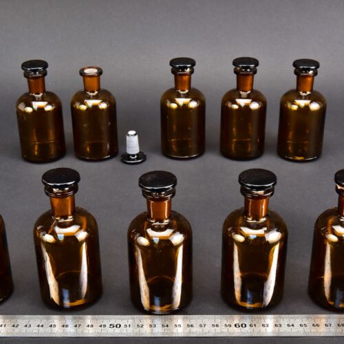 Tízdarabos barna folyadéküveg-készlet, 100 ml, üvegdugókkal – Nr. 7
