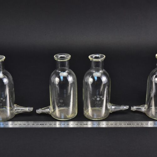 Négydarabos ERGON alsó oldalcsöves laborpalackkészlet, 250 ml – Nr. 3 Négydarabos ERGON alsó oldalcsöves laborpalackkészlet, 250 ml – Nr. 3