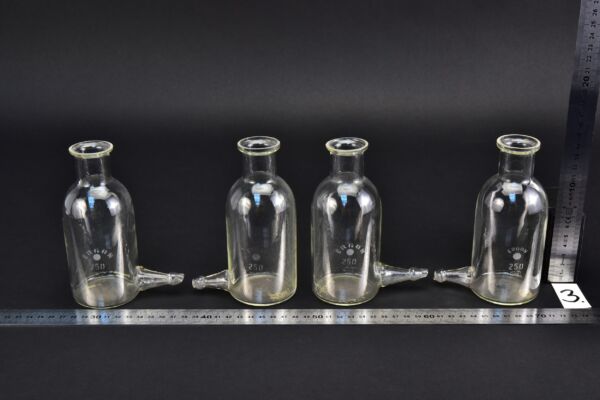 Set of four ERGON aspirator bottles with lower sidearms, 250 ml – No. 3 Set of four ERGON aspirator bottles with lower sidearms, 250 ml – No. 3