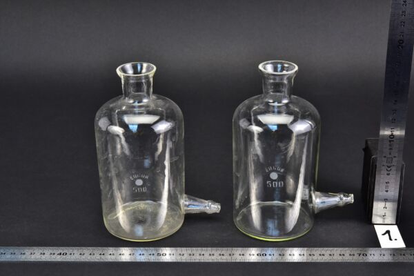 Pair of ERGON aspirator bottles with lower sidearms, 500 ml – No. 1 Pair of ERGON aspirator bottles with lower sidearms, 500 ml – No. 1