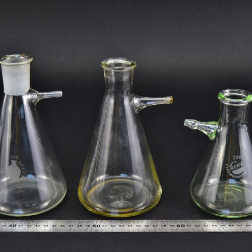 Set of three assorted filtering / Büchner flasks, JENA THERM, SIAL and unmarked Set of three assorted filtering / Büchner flasks, JENA THERM, SIAL and unmarked