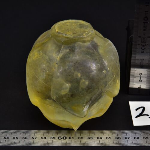 Yellowish cabbage-shaped solid glass block – No. 2 Yellowish cabbage-shaped solid glass block – No. 2