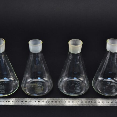 Set of 4 LABOR ground-neck Erlenmeyer / conical flasks, without stoppers, 250 ml – No. 5 Set of 4 LABOR ground-neck Erlenmeyer / conical flasks, without stoppers, 250 ml – No. 5