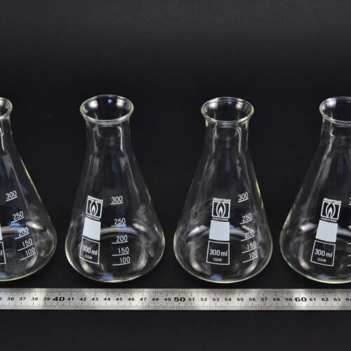 Set of 4 JENA GLAS RASOTHERM narrow-neck Erlenmeyer / conical flasks, 300 ml – No. 2 Set of 4 JENA GLAS RASOTHERM narrow-neck Erlenmeyer / conical flasks, 300 ml – No. 2