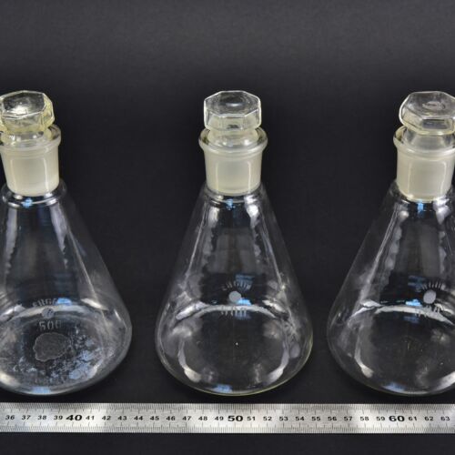 Háromdarabos ERGON csiszolt üvegdugós Erlenmeyer-lombik-készlet, 500 ml – Nr. 3 Háromdarabos ERGON csiszolt üvegdugós Erlenmeyer-lombik-készlet, 500 ml – Nr. 3