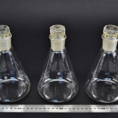 Háromdarabos ERGON csiszolt üvegdugós Erlenmeyer-lombik-készlet, 500 ml – Nr. 4 Háromdarabos ERGON csiszolt üvegdugós Erlenmeyer-lombik-készlet, 500 ml – Nr. 4