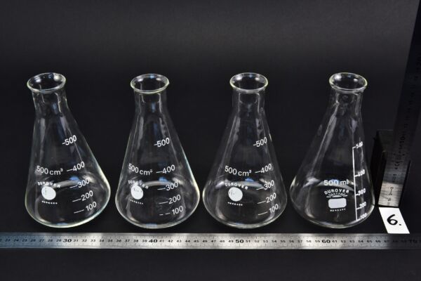Négydarabos DUROVER szűk szájú Erlenmeyer-lombik-készlet, 500 ml – Nr. 6 Négydarabos DUROVER szűk szájú Erlenmeyer-lombik-készlet, 500 ml – Nr. 6