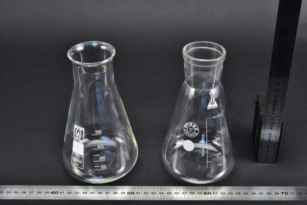 Kétdarabos JENA GLAS / PYREX széles szájú Erlenmeyer-lombik-készlet, 500 ml