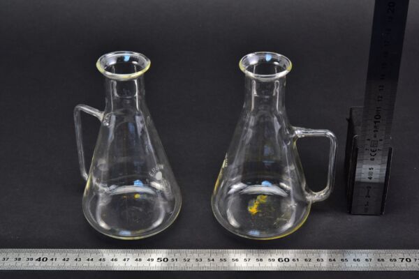 Kétdarabos ERGON oldalsó csőhurkos Erlenmeyer-lombik-készlet, 300 ml