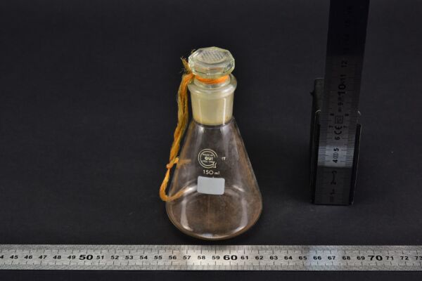 QUICKFIT üvegdugós Erlenmeyer-lombik, 150 ml QUICKFIT üvegdugós Erlenmeyer-lombik, 150 ml