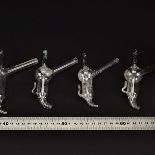 Set of four Kipp-type glass dispenser heads, assorted capacities – No. 3 Set of four Kipp-type glass dispenser heads, assorted capacities – No. 3