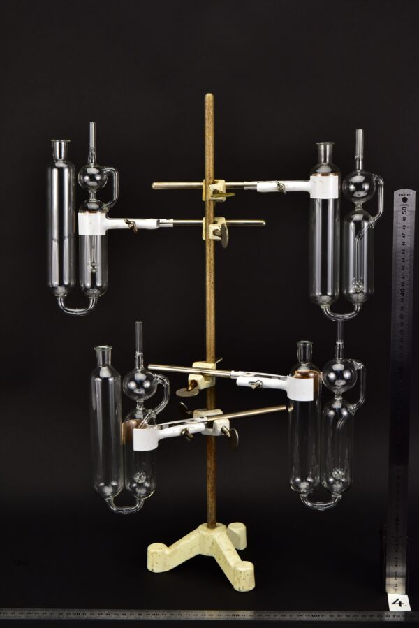 Set of four two-chamber glass gas absorption pipettes – No. 4