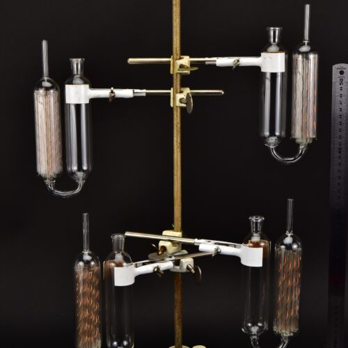 Set of four glass gas absorption pipettes with copper spiral packing – No. 8 Set of four glass gas absorption pipettes with copper spiral packing – No. 8