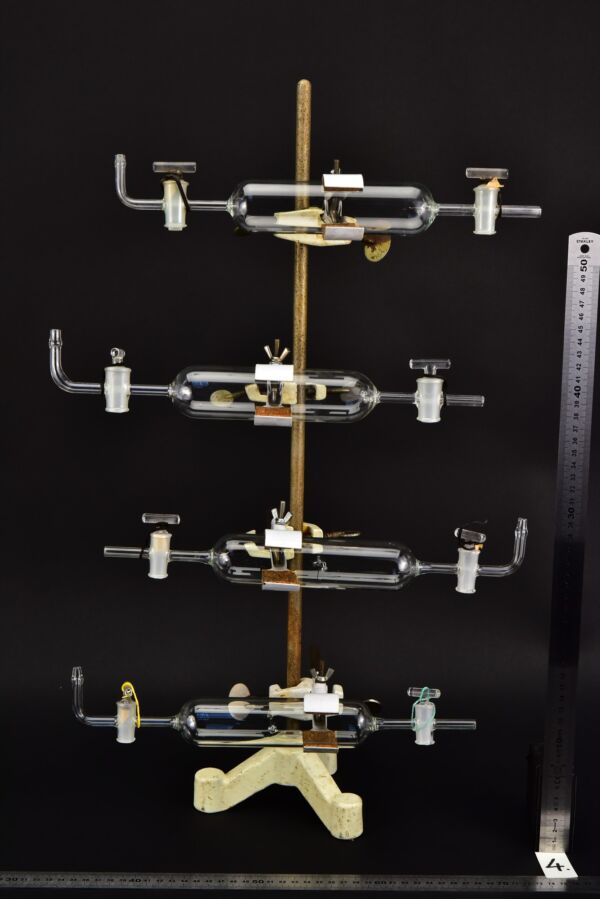 Set of four glass gas sampling tubes with twin stopcocks – No. 4 Set of four glass gas sampling tubes with twin stopcocks – No. 4