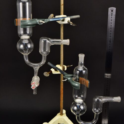 Szinterüveg korongos laboratóriumi üvegeszköz-pár alsó csappal – Nr. 2 Szinterüveg korongos laboratóriumi üvegeszköz-pár alsó csappal – Nr. 2