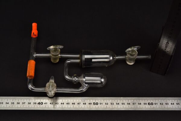 Two-chamber laboratory glass apparatus with three stopcocks Two-chamber laboratory glass apparatus with three stopcocks