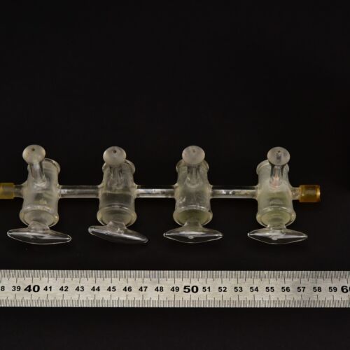 Négycsapos laboratóriumi üvegelosztó