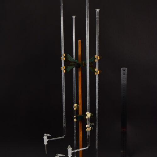 Long glass burettes with offset stopcocks – set of four – No. 3 Long glass burettes with offset stopcocks – set of four – No. 3