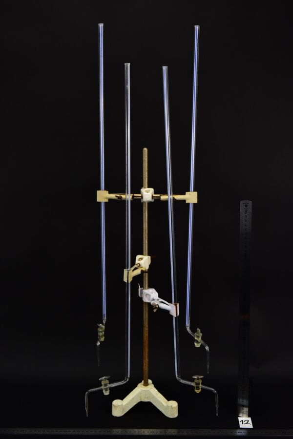 Long glass burettes with offset stopcocks – set of four – No. 12 Long glass burettes with offset stopcocks – set of four – No. 12